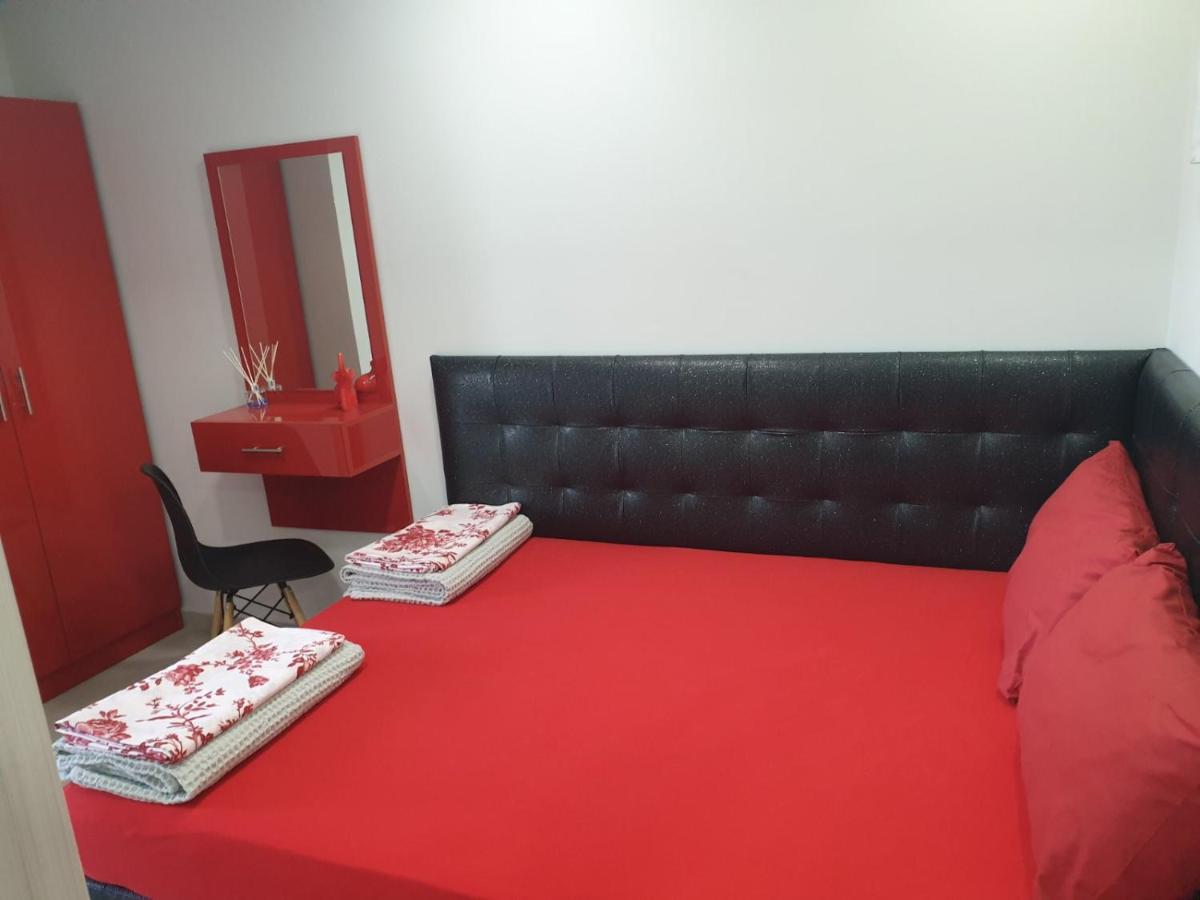 Apartament M & M Red Luxury Paralía Zewnętrze zdjęcie