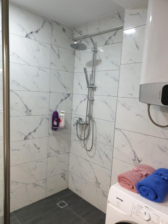 Apartament M & M Red Luxury Paralía Zewnętrze zdjęcie