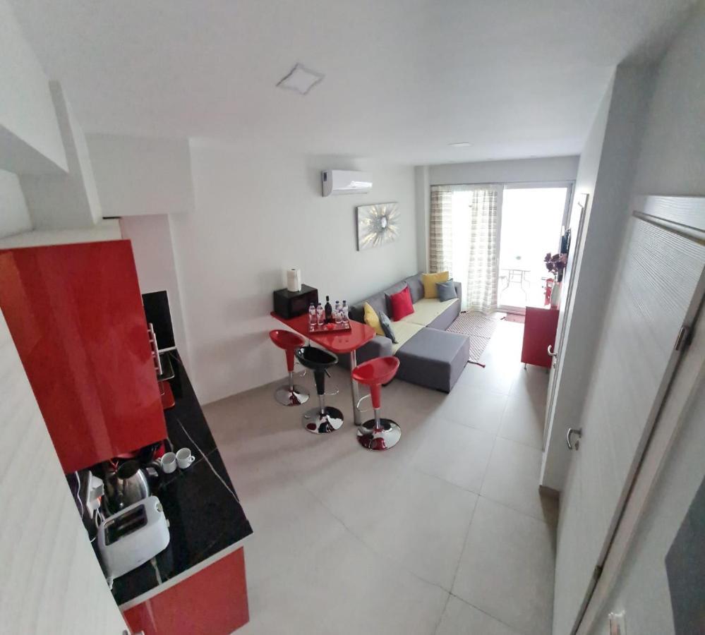 Apartament M & M Red Luxury Paralía Zewnętrze zdjęcie